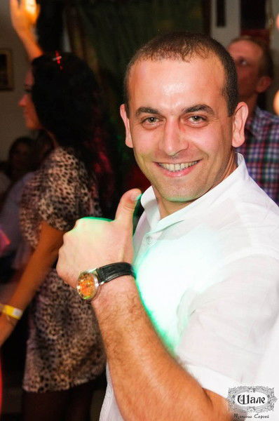 Азер Гусейнов