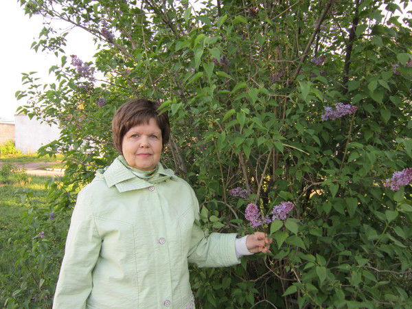 Людмила Полякова