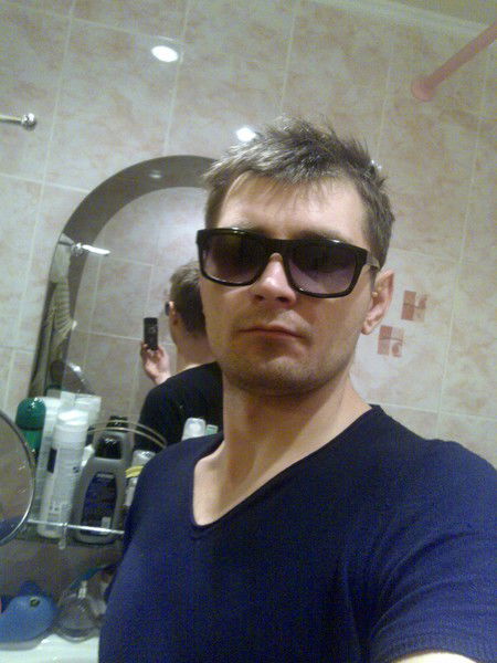 Леонид Антонов