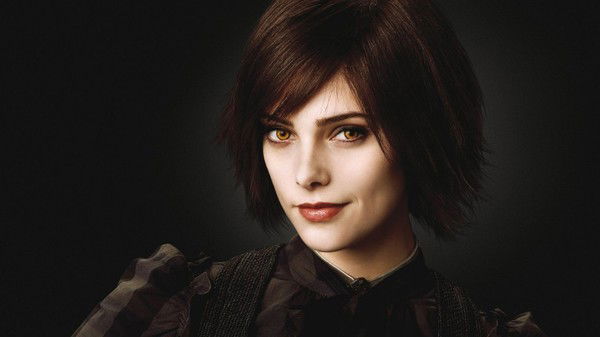 Николь Гроу