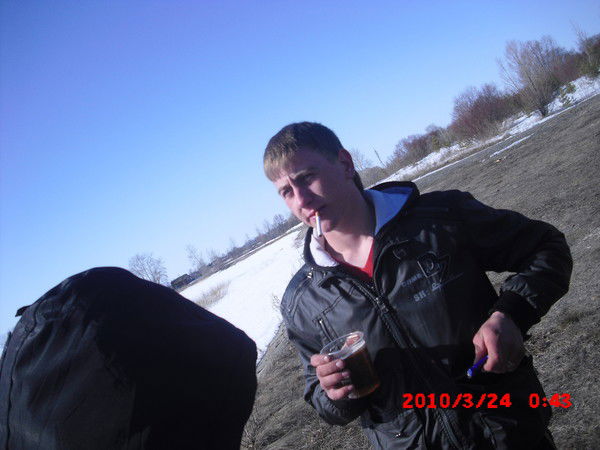 Антон Медведев