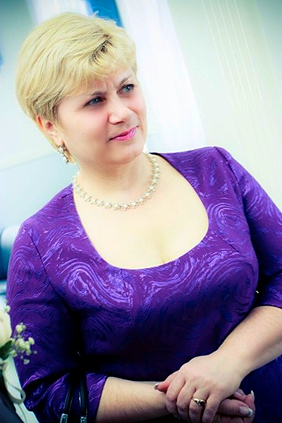 Елена Пинзур