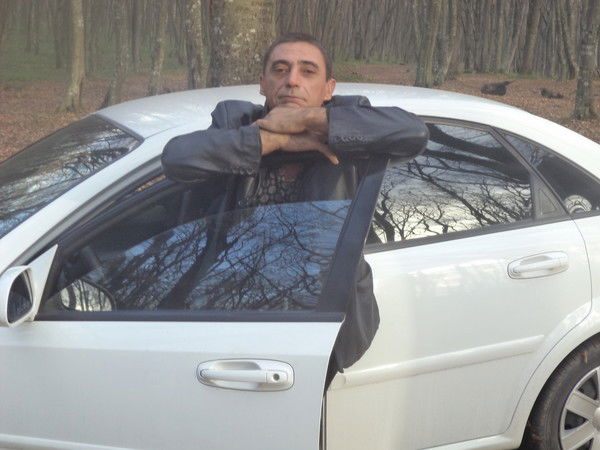 Валера Комов