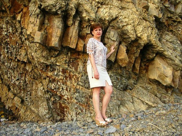 Лариса Артемьева