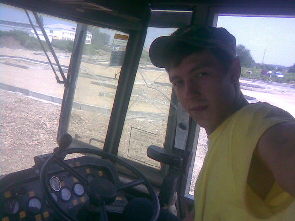 Евгений Караулов