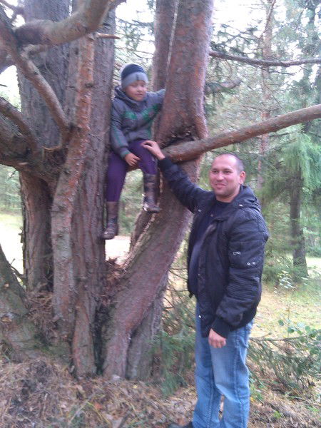 Александр ...