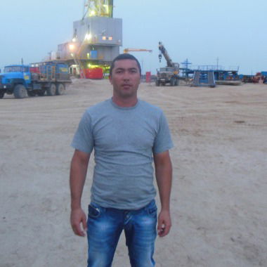 Даврон Махаматкулов