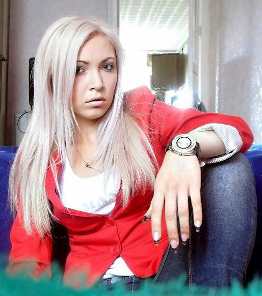 Аня Духанина