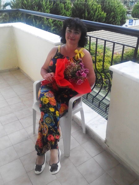 Лариса Майская