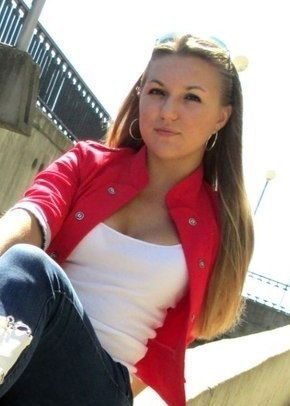 Юлия Петрова