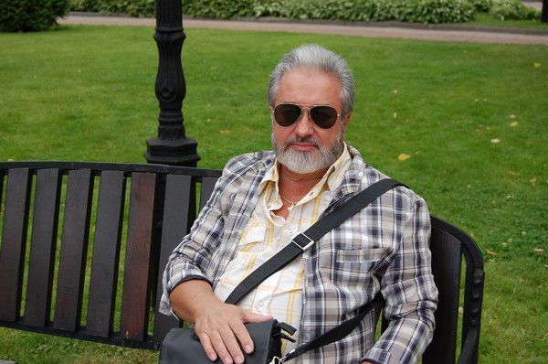 Константин Лезговко