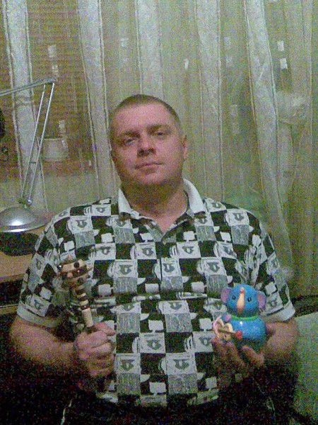 Олег Клёнов