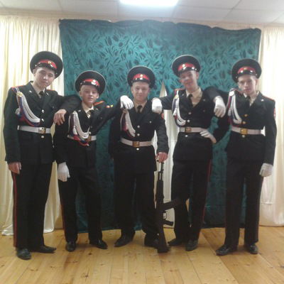 Толян Петров