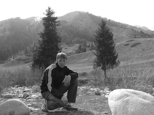 Олег Колчин