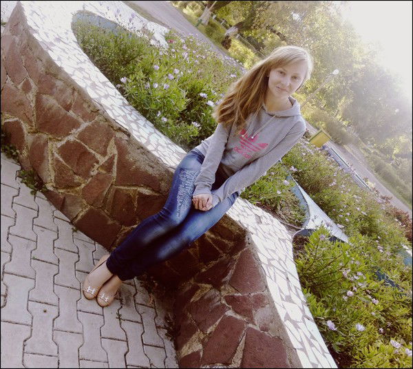 Аня Рукавишникова