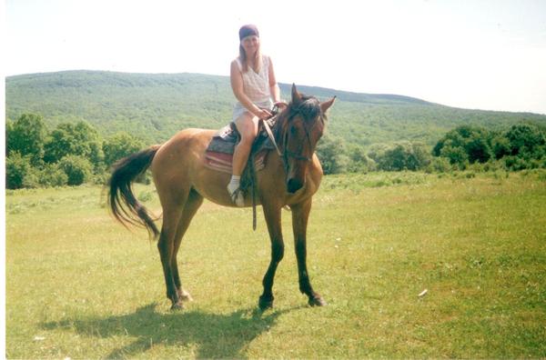 Люда Поцелуйкобушуева