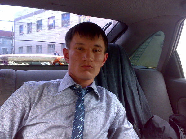 Жандос Нарбаев