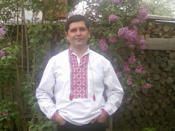 Aкмал Кариев