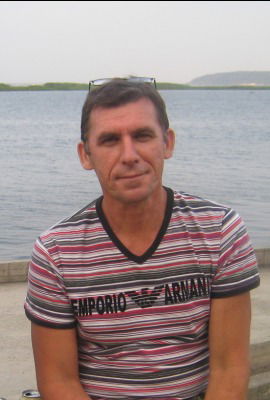 Александр Лошаков