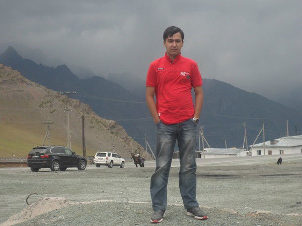 Отабек Сулайманов