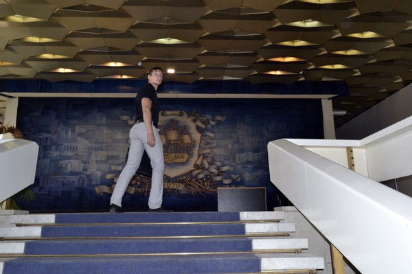 Антон Захаров