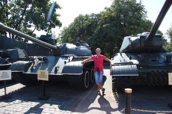 Виталий Колотый