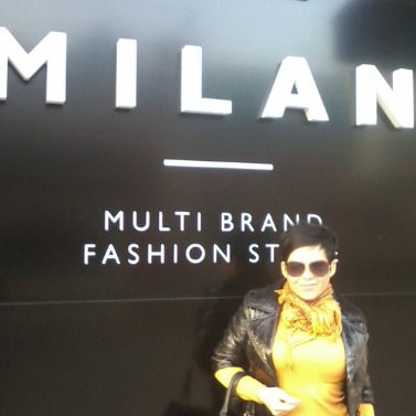 Яна Асланова