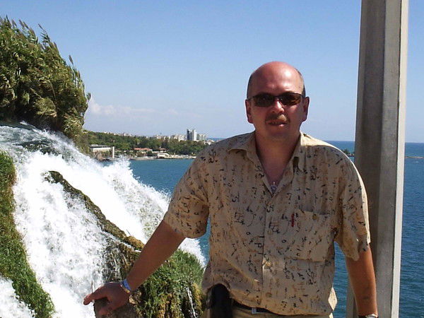 Неизвестно Неизвестно