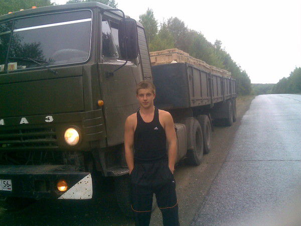 Владимир Кустов