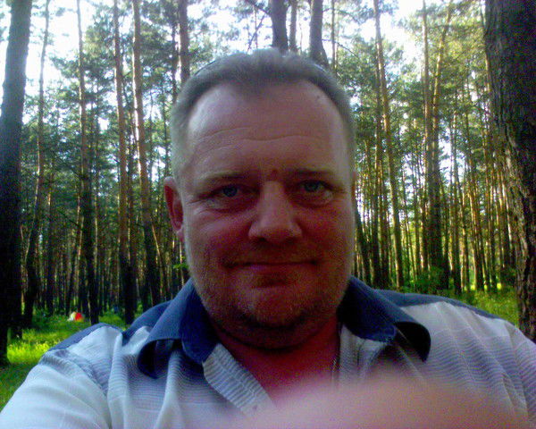 Саша Чариков