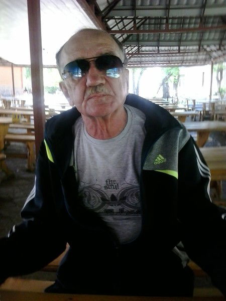 Анатолий Курбан