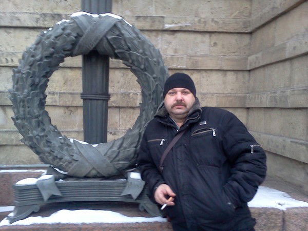 Александр Кухаренко