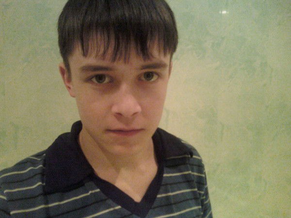 Денис Белов