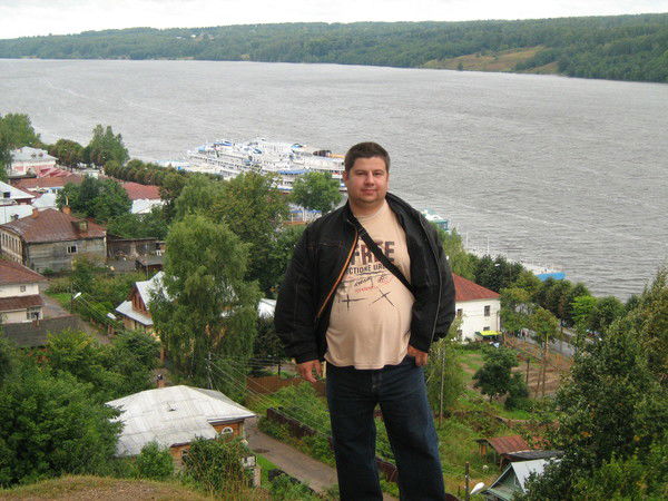 Слава Языков