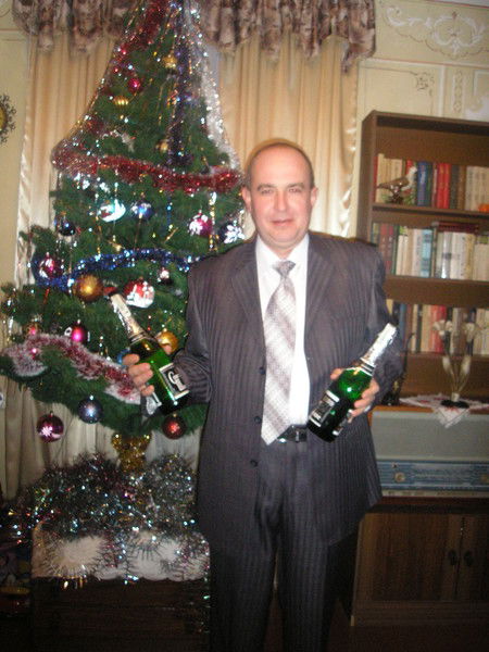 Роман Бахур