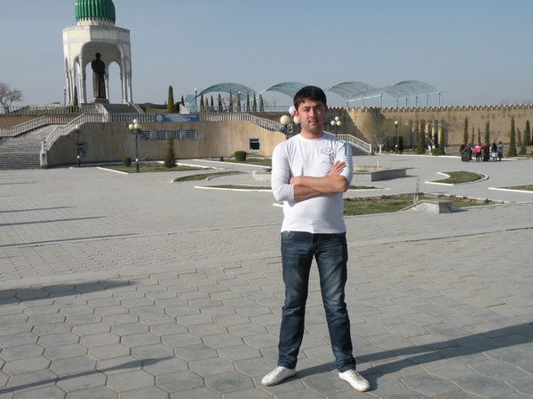 Олимбек Мирзаев