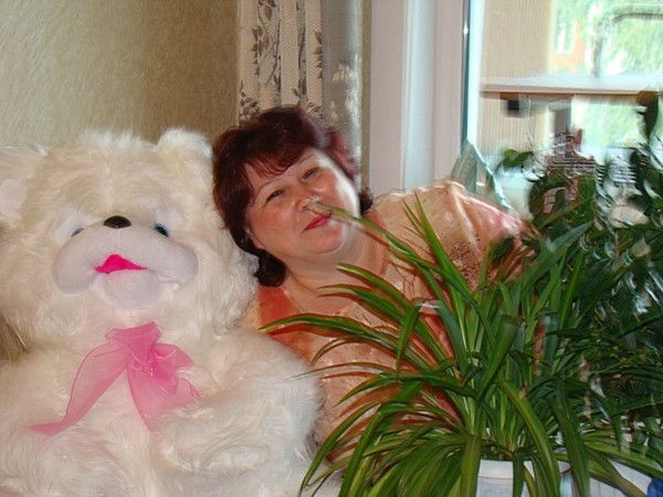 Людмила Никонова