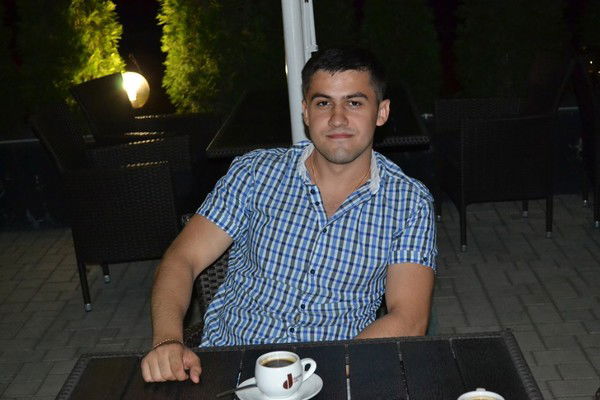 Александр Яковлев