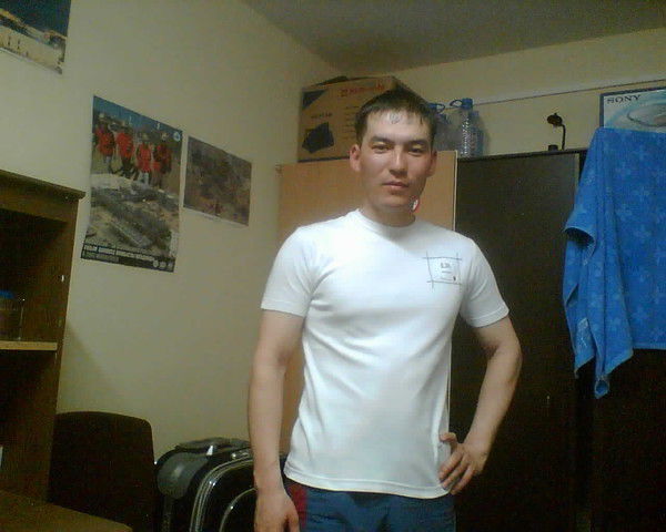 Жубаныш Аманжолов