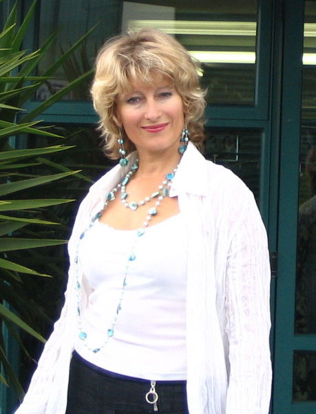 Лена Лифанова