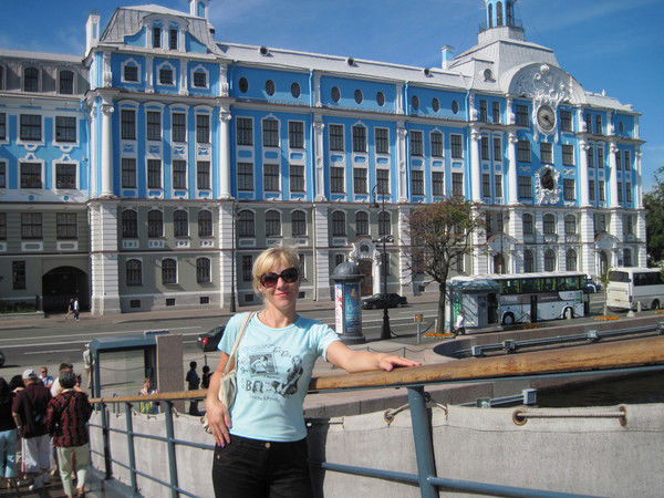 Неизвестно Неизвестно