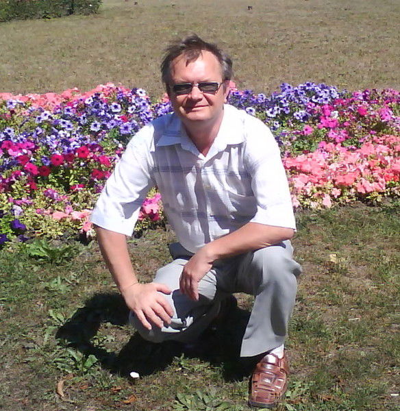 Владимир Попов