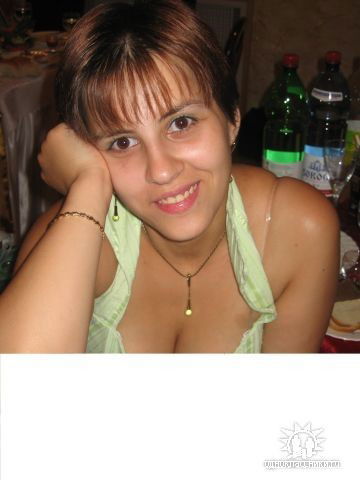 Анна Азарцова