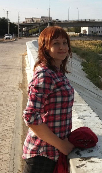 Любящая Цветы ) .....