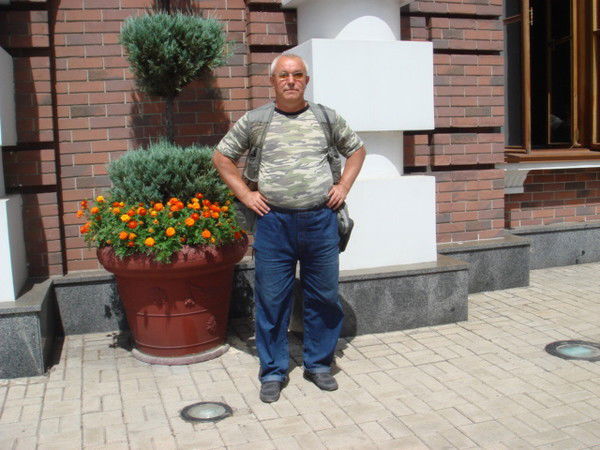 Виктор Степаненко