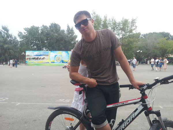 Антон Каратаев