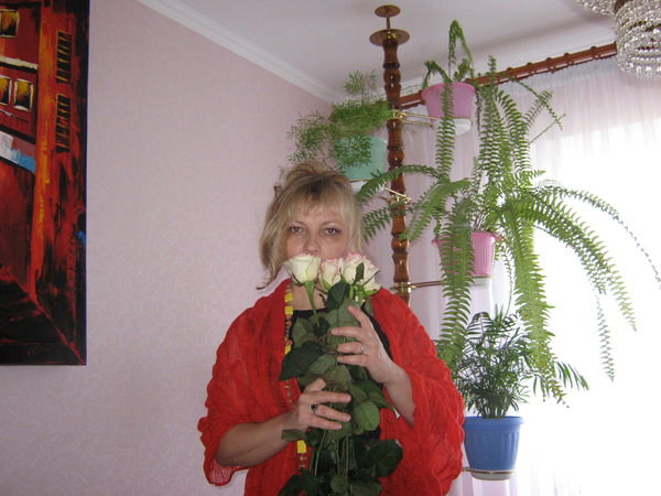 Лена Тиунова