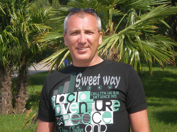 Николай Елисеев