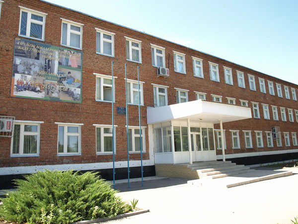 Неизвестно Неизвестно