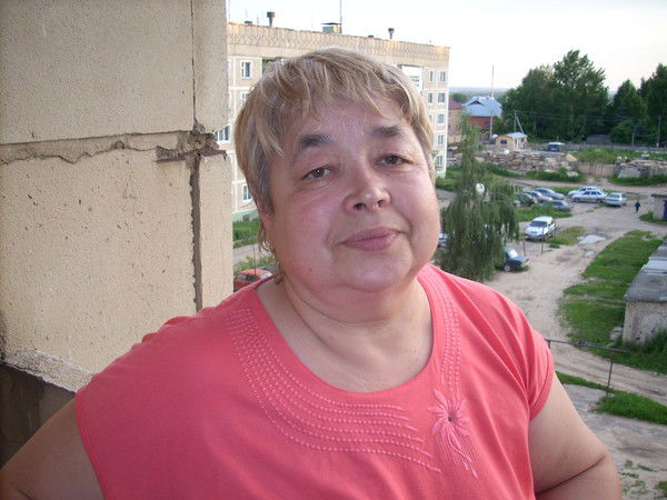 Любовь Кадикова (Ларионова)